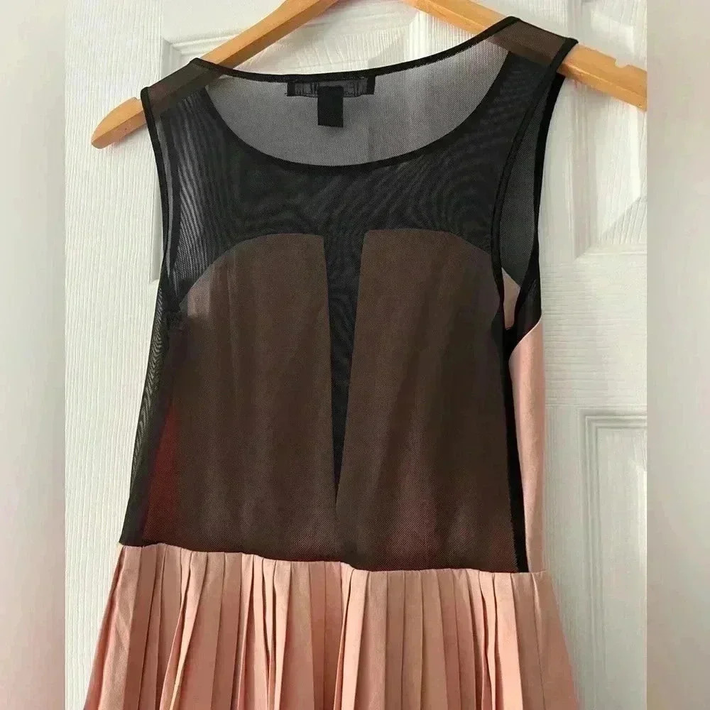 Pink Dress with mesh back - Picture 5 of 6